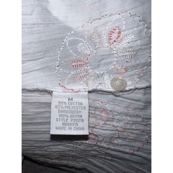 Dressbarn size M embroidered white button up rayon blouse pink peach floral EUC - Picture 5 of 7